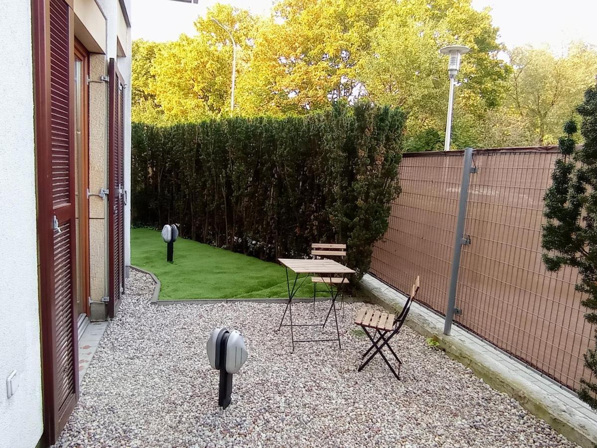 Mokotow, Apartment With Terrace, Greenery And Near The Airport! Varşovia Exterior foto